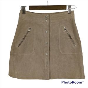 BLANKNYC Tan Suede Leather Fawn Skirt Short Button Front Pockets Women’s Size 25
